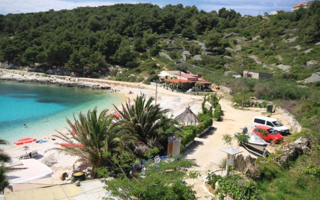 Apartments and rooms by the sea Hvar - 8785