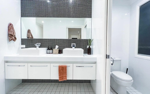 Hamilton House - Boutique Mountain Villas