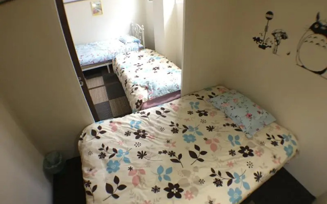 Guest House Sakaihigashi Nikoniko – Guest Rooms – Sakai
