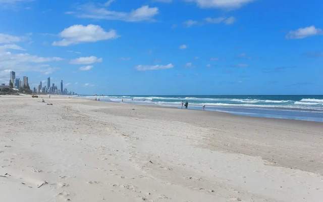 Surfsong on Miami Beach