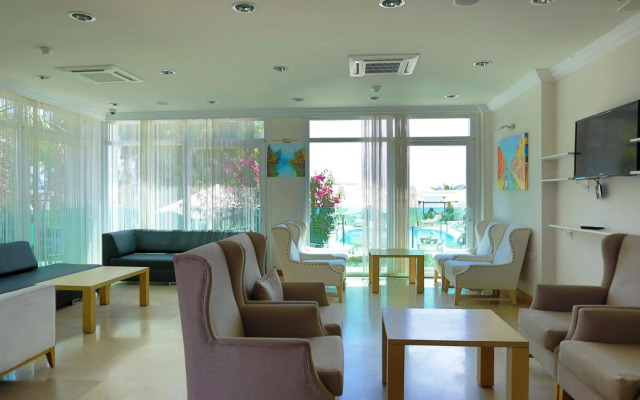 Dragut Point North Hotel
