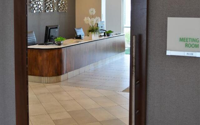 DoubleTree by Hilton Omaha Southwest