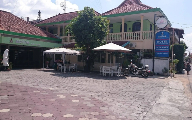 Metro Guest House