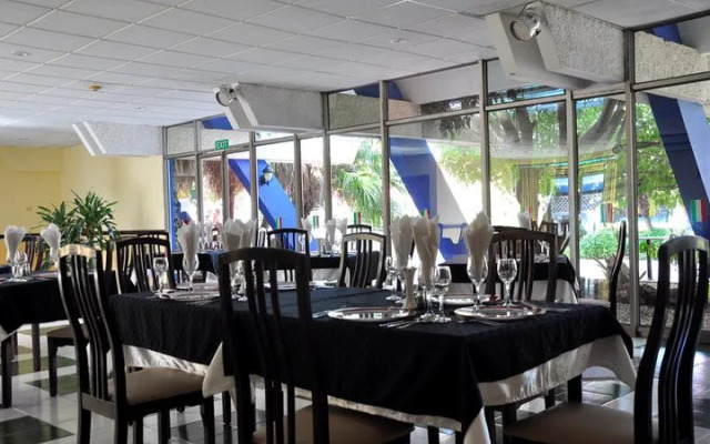 Gran Caribe Sun Beach