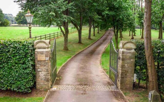 Stunning Country Farm House between Bristol & Bath