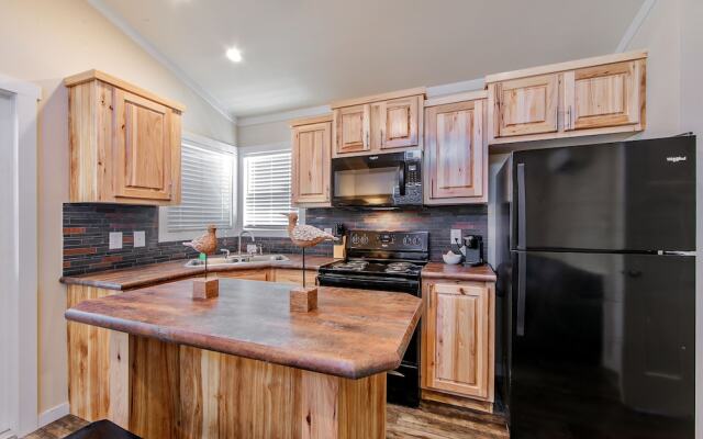 Southern Breeze Lodge