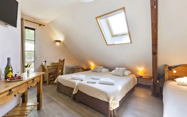 Logis Hotel L'auberge Du Bougnat