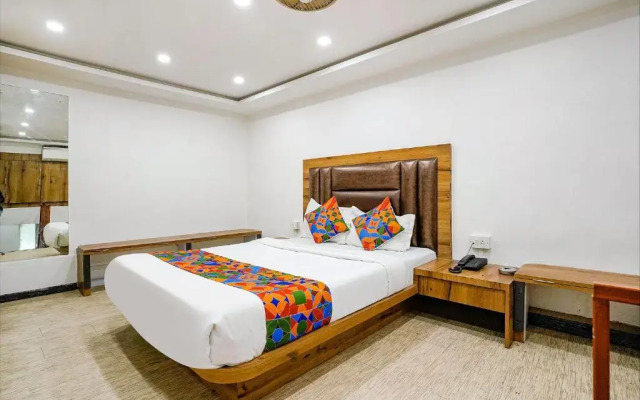 Fabhotel Babas Residency
