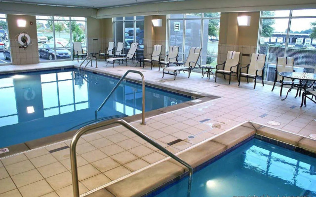 Hampton Inn & Suites Charlotte Airport