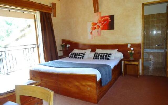 Location Villa et Studios Roquebrune-sur-Argens