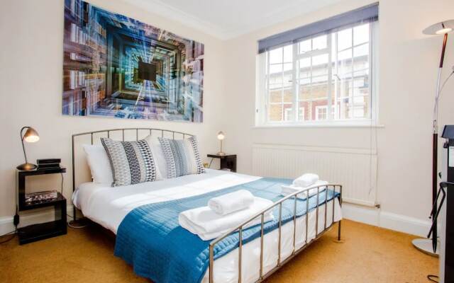 2 Bedroom West End Apartment Close To Regent's Park