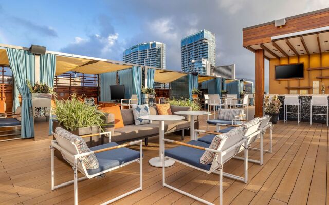 Hilton Grand Vacations Club Hokulani Waikiki Honolulu