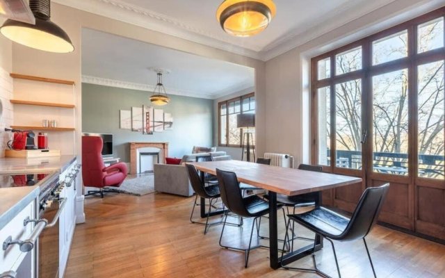 The Red Heart of Annecy - Magnifique appartement pour 4 personnes