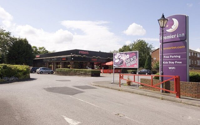 Premier Inn Watford North