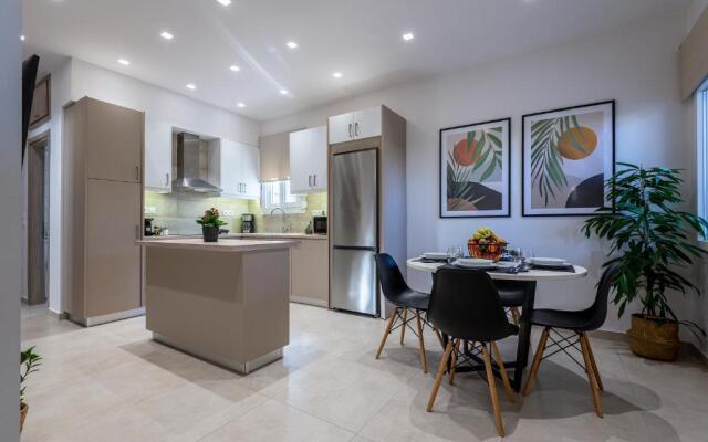 Spacious & Luxe 3BR Downtown