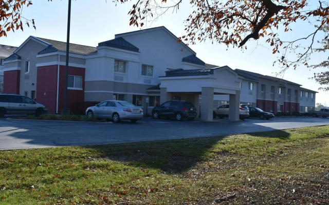 Motel 6 Anderson, IN - Indianapolis