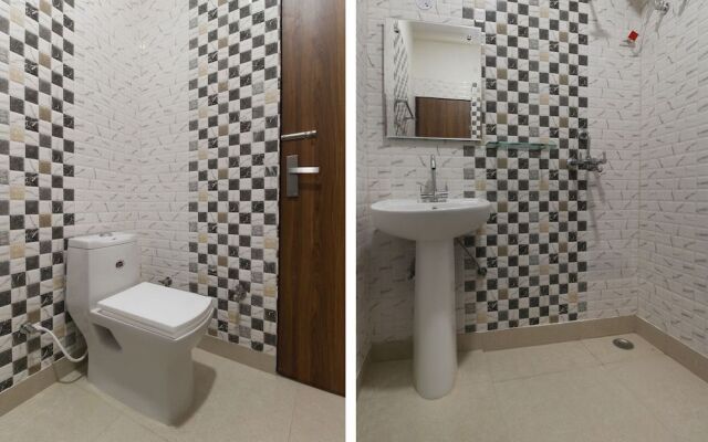 OYO 62646 Taj Classic