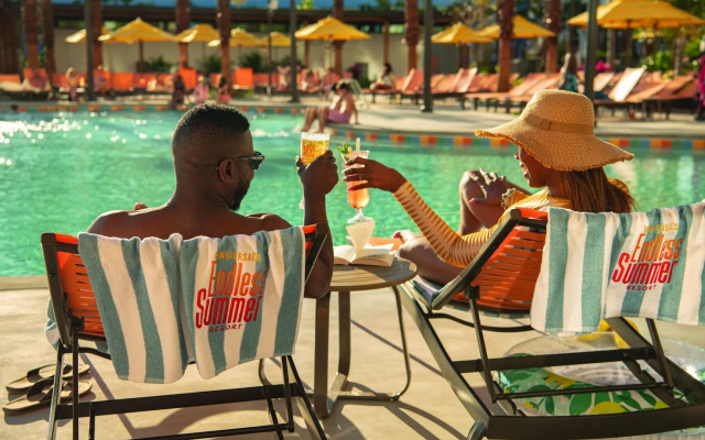 Universal's Endless Summer Resort - Dockside Inn and Suites