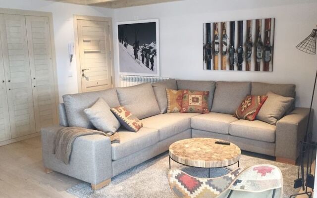 Val de Ruda Luxe 52 by FeelFree Rentals