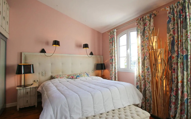Lovely Holiday Home in Port Grimaud With Terrace