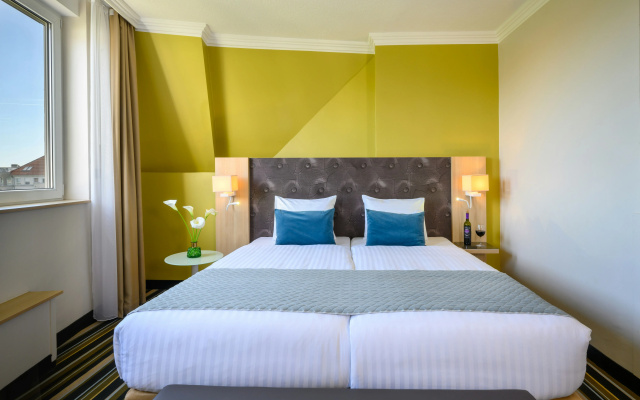 Leonardo Hotel Budapest - Image 4