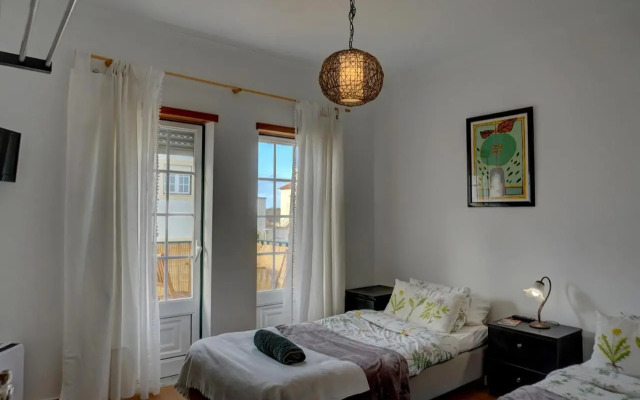 Peniche Surf Lodge 2