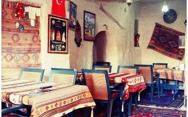 Ali's Guest House