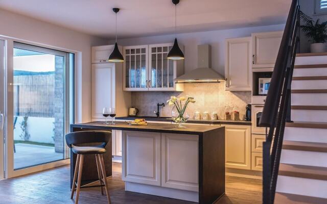 Awesome Home in Sibenik With Wifi and 3 Bedrooms