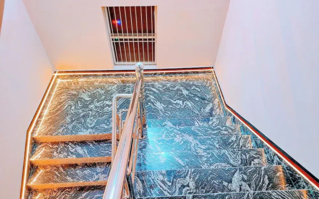 Hotel Shree Venkatesh Nilayam