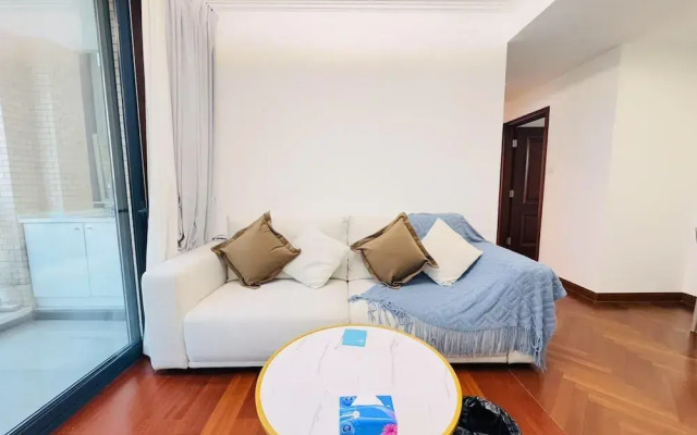 Tyms 2BR with Kitchen 5min to Metro