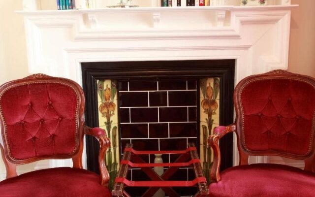 Rohaven Bed & Breakfast