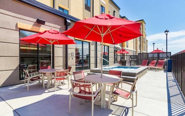 Comfort Suites Loveland