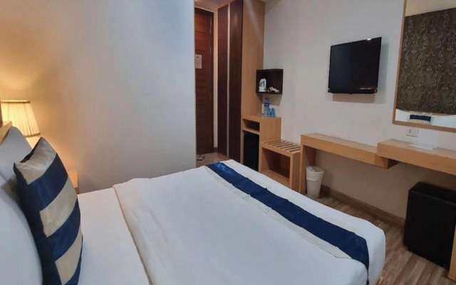 iCheck inn Central Patong