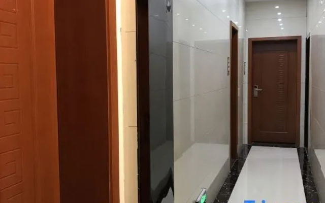 Changde Dingcheng Mingfeng Hotel