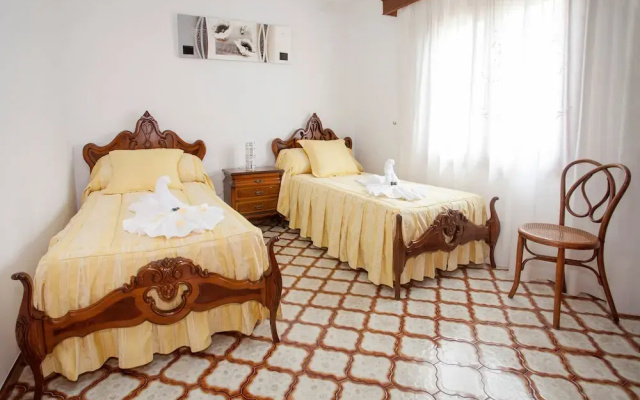 ROSES — Alcudia
