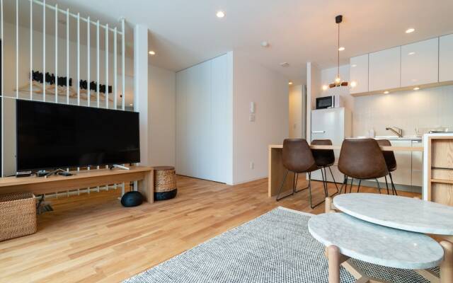 ROKU by H2 Life