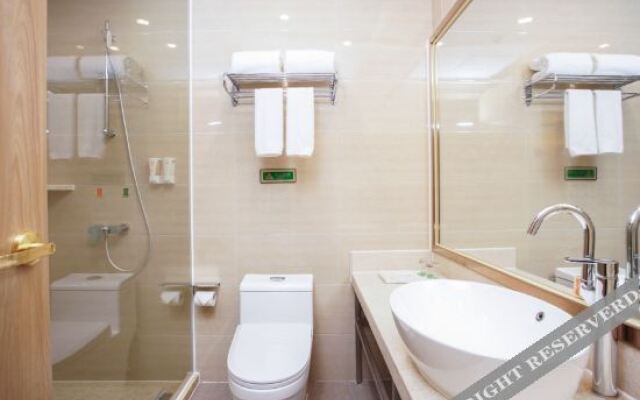 Vienna 3 Best Hotel (Chongqing Wansheng Hongen Fortune Plaza)