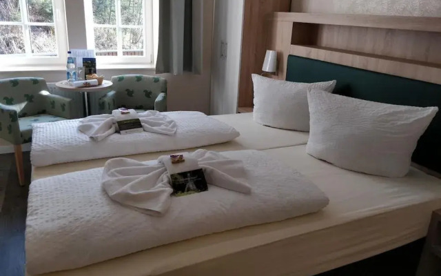 Gaststätte & Pension Lichtenhainer Wasserfall