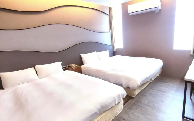 AOIKE Hot Spring Hotel