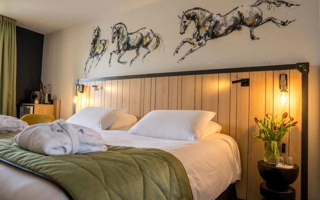 Mercure Bords De Loire Saumur