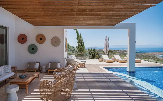 Villa Jamila by Cura Villas Collection