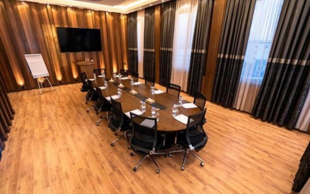 Yarmouk International Hotel