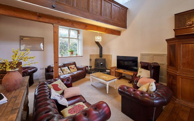 Host Stay Birdhope Craig Church