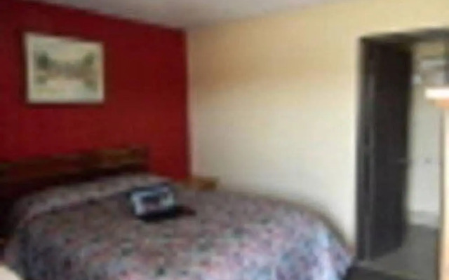 Interstate Inn Express