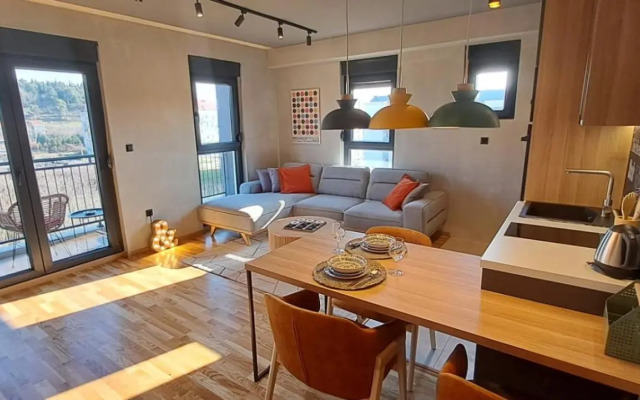 Stylish NEW One Bedroom Apartment