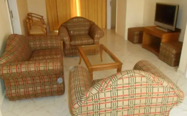 Four-Bedroom Villa at Amwaj Hotel