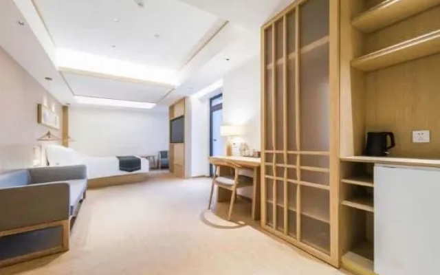 Jianguo Puyin Hotel (Xi'an Big Wild Goose Pagoda University of Technology  Subway Station Branch) – Guest Rooms – Xi'an