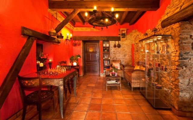 Posada Los Cantaros