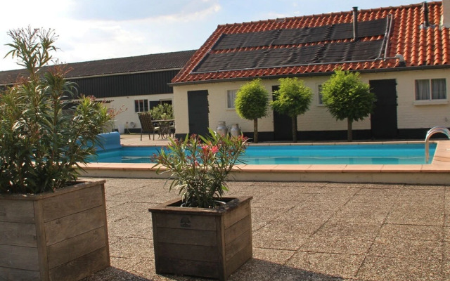 Cozy Holiday Home in Oisterwijk with Swimming Pool