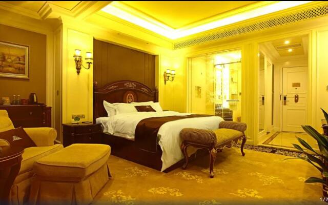 City Vogue Hotel